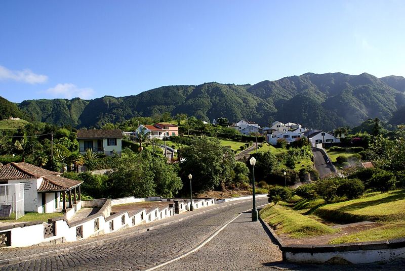 Furnas